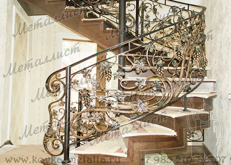 Кованые лестницы - эскиз перил № 54