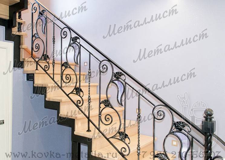 Кованые лестницы - эскиз перил № 260