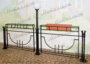 Кронштейны для цветов в заборах