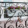 Кронштейны для цветов на балкон